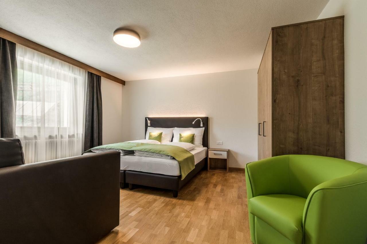 Ciasa MAEL Dolomites Apartments La Valle Exterior foto